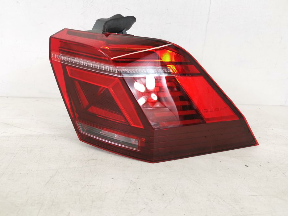 Стоп Десен IQ Light Led Фолксваген ВВ / Volkswagen VW Тигуан 2 [фейсли