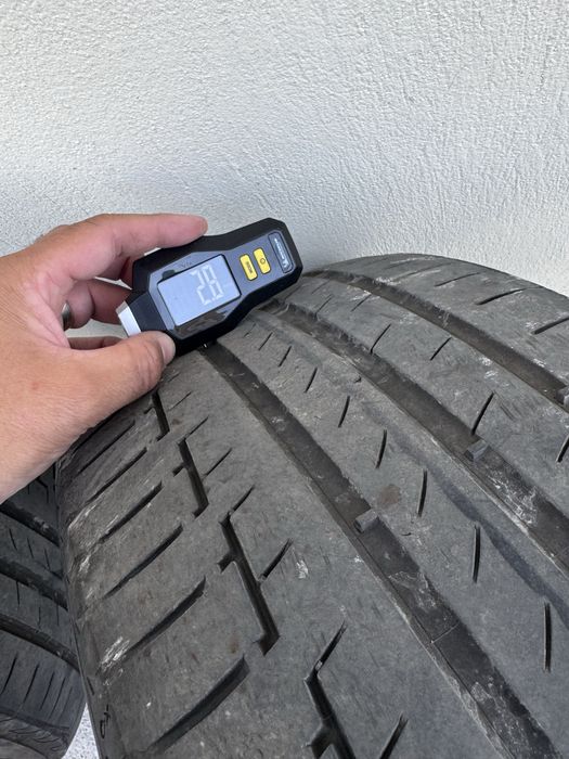 Vand Anvelope Vara 225/55 R19 Continental