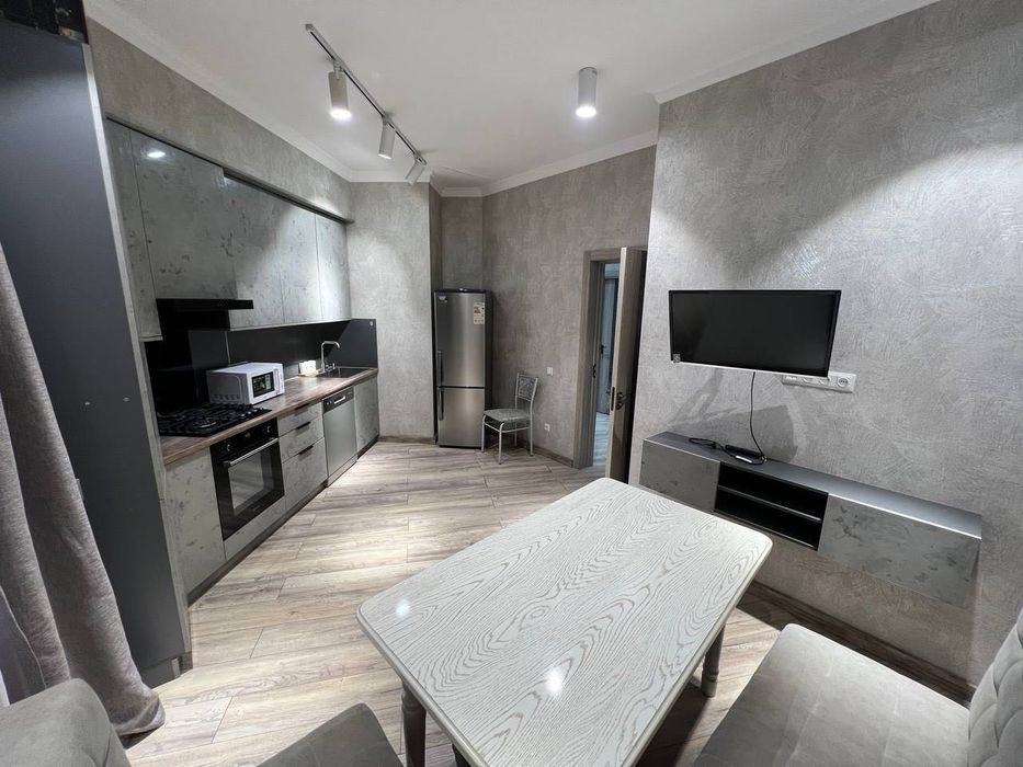 Parisien Продается 2 комнатная квартира ремонт ТЦ Next