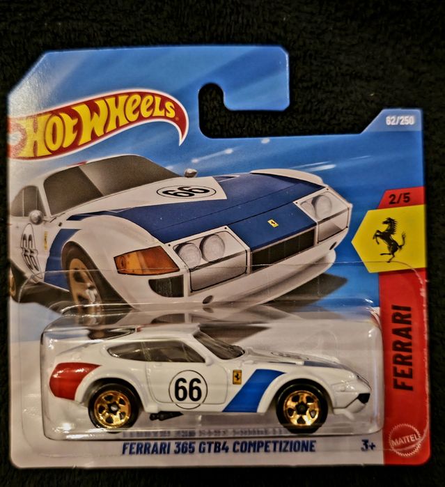 Hot Wheels C Case 2026 Ferrari + diverse modele