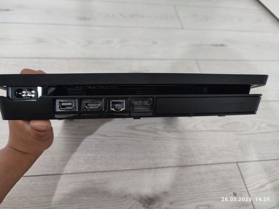 Ps 4 в хорошом состаяние
