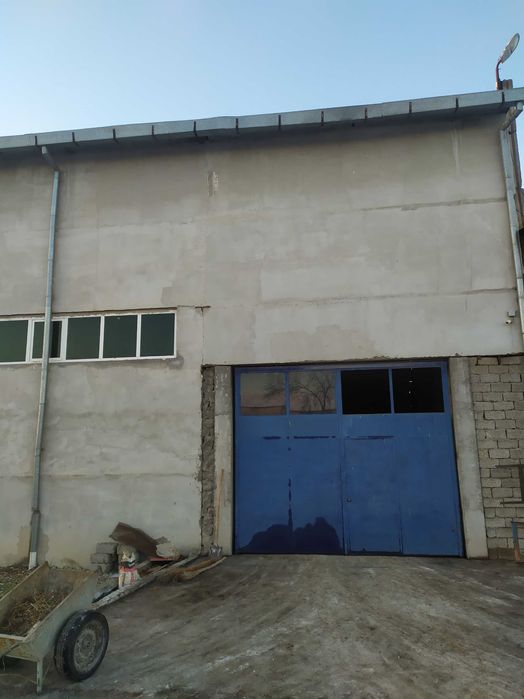 Сдается в аренду 1,15 гектар земли с зданием 1300 кв.м Ижарага жой бор