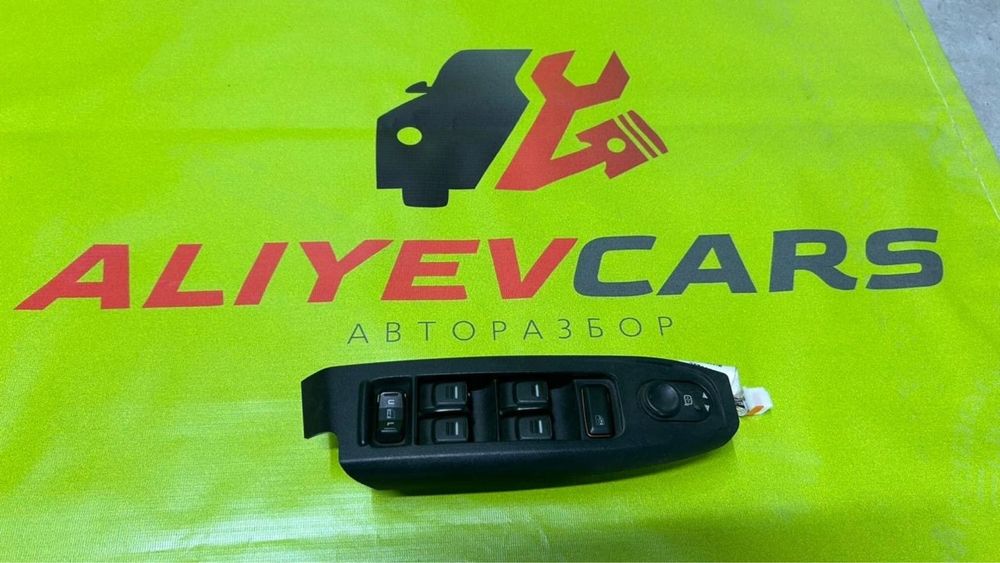 Блок стеклоподъемника Hummer H3