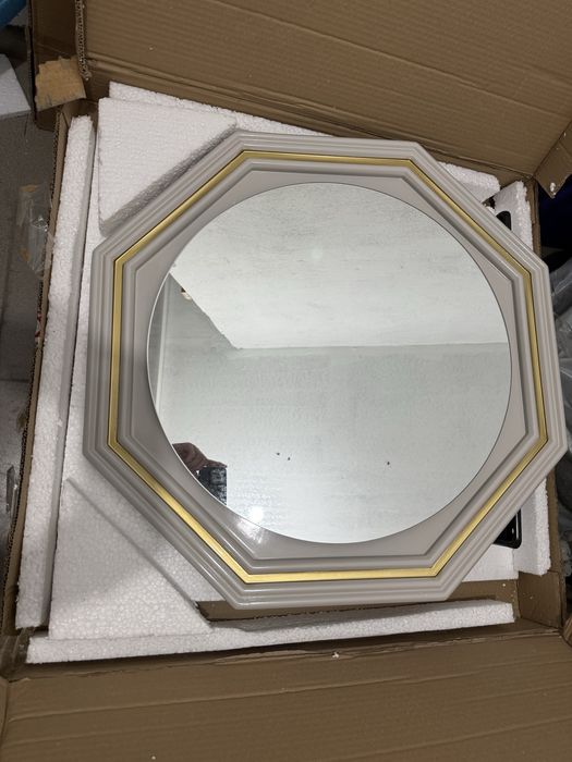 Продам зеркало Istikbal