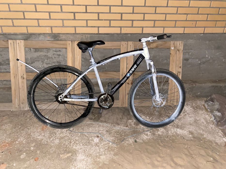 Продается хороший вилк