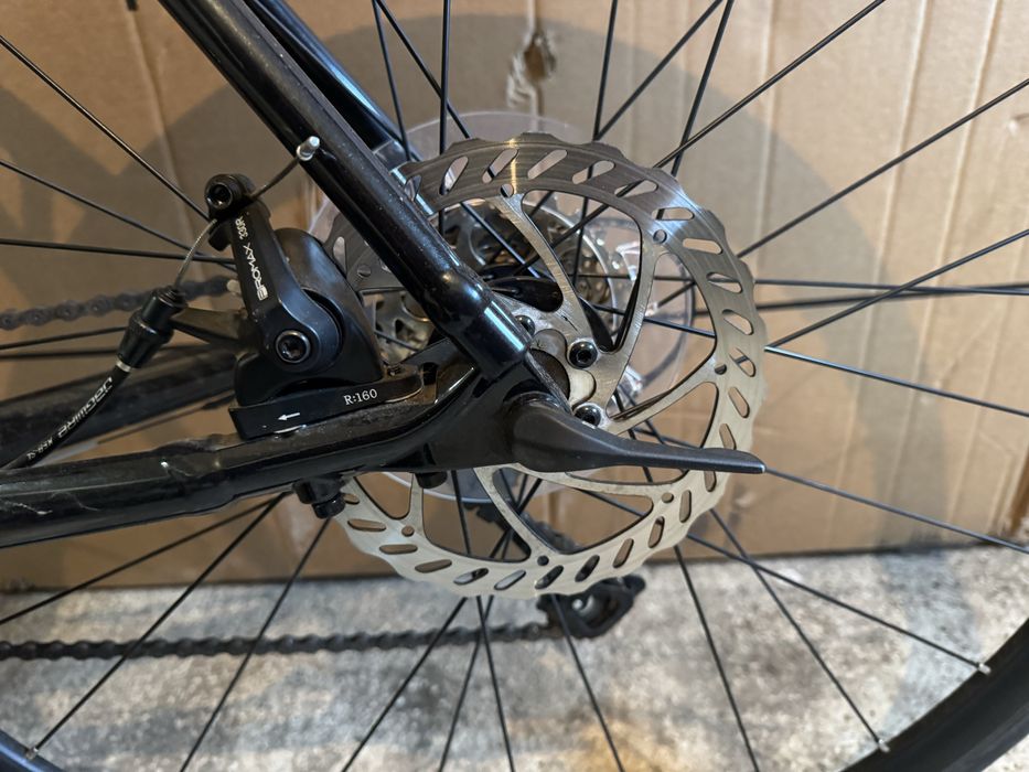 Bicicleta de sosea Merida Scultura 200 Disc – Model 2025 – Ca Nouă (Rulaj 100km)