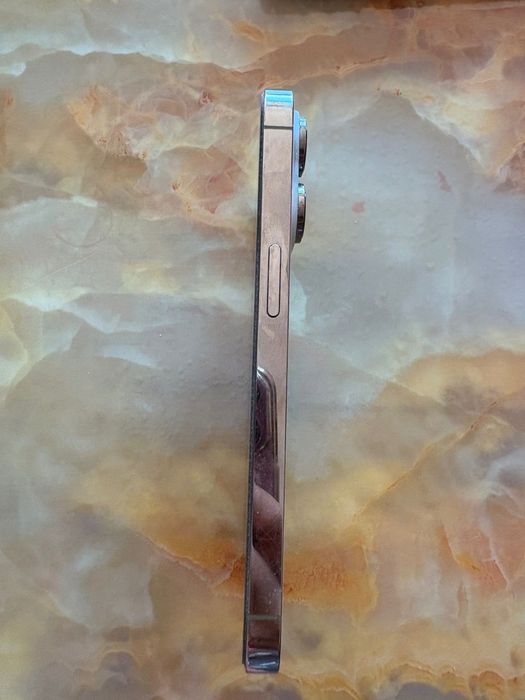 Iphone 14 pro в перфектно състояние