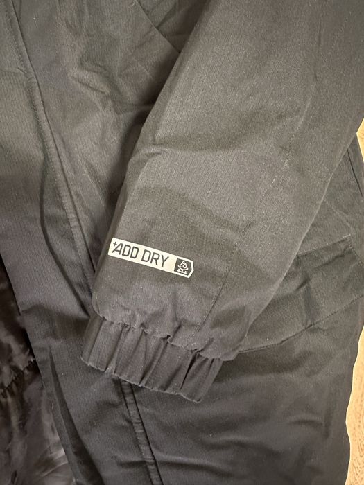 Весенняя куртка на мальчика