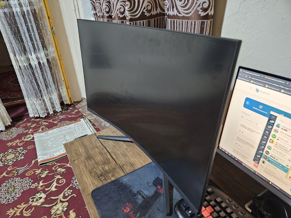 Монитор HKC игровой 165 гц curved