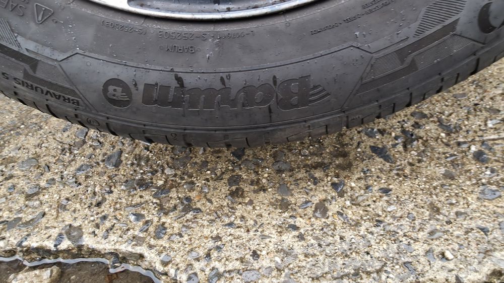 4 бр. 2024 225/55/17 Barum Bravuris 5