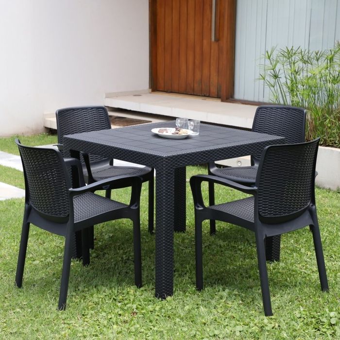 Маса ратан 80х80см