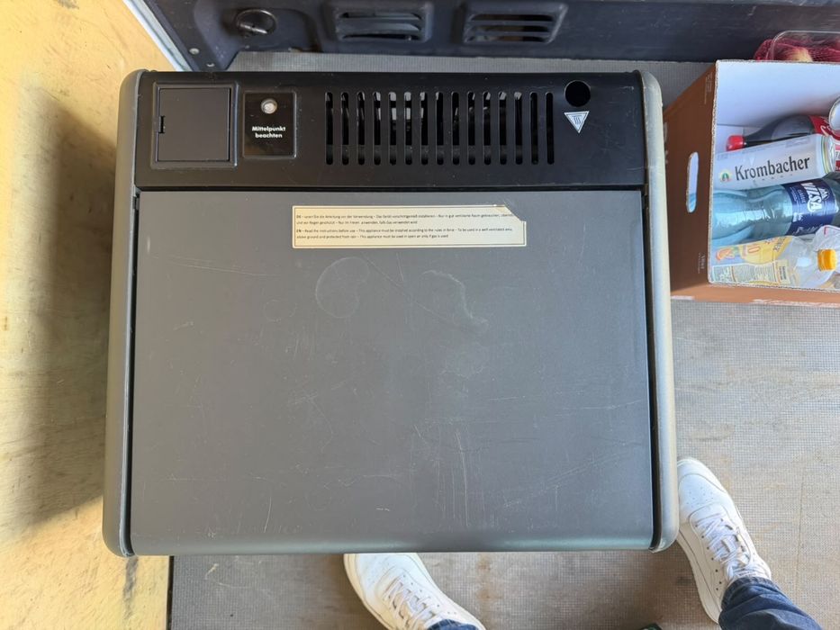 Frigider Mobil Fritz Berger cu alimentare 12V/ 220V si Gaz -  39litri volum - ca nou.