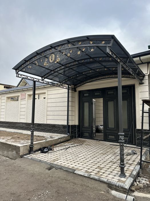 Naves darvaza reshotka perela kazerok