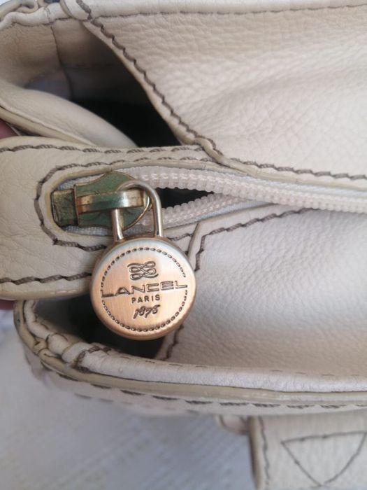 Продам  винтажную сумку Lancel