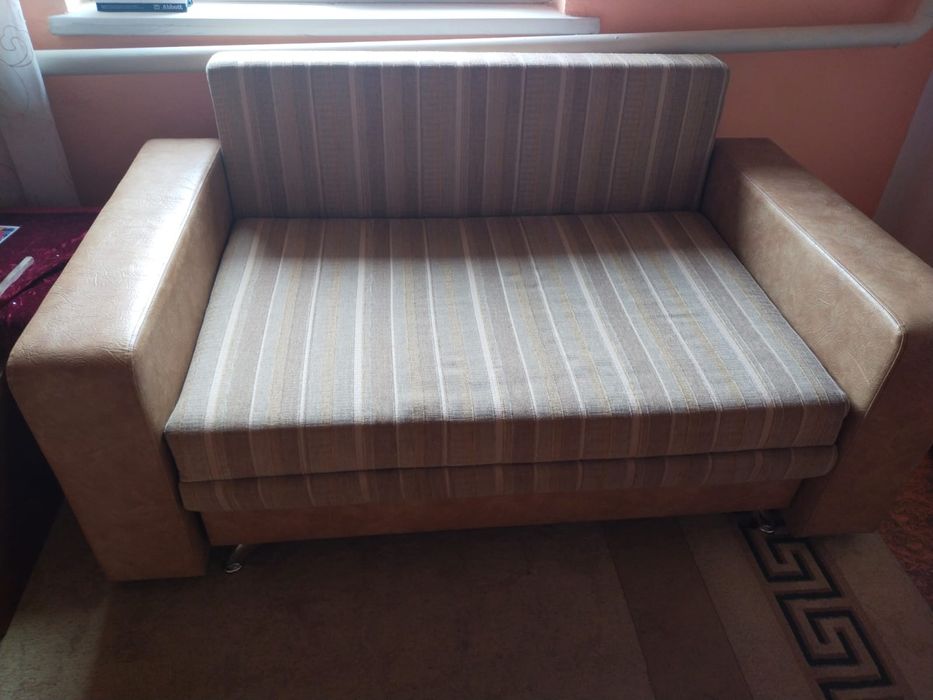 Мебель диван уголок