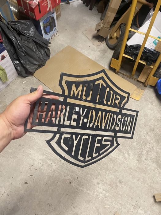 Reclama metalica Harley Davidson