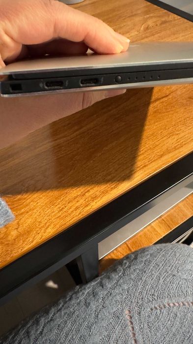Лаптоп Dell XPS 13 7390