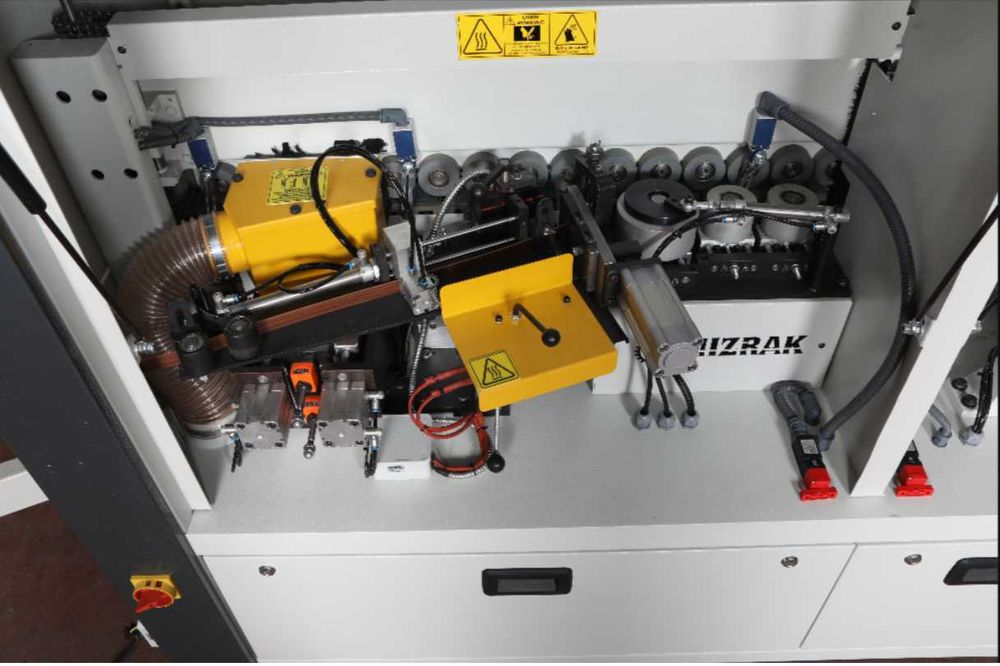 Mașină de Aplicat Cant cu Prefrezare  + Rotunjire + Exhasutor Integrat