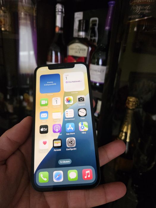 Iphone-15pro/13pro/13pro-Max/12/SE-impecabile libere retea