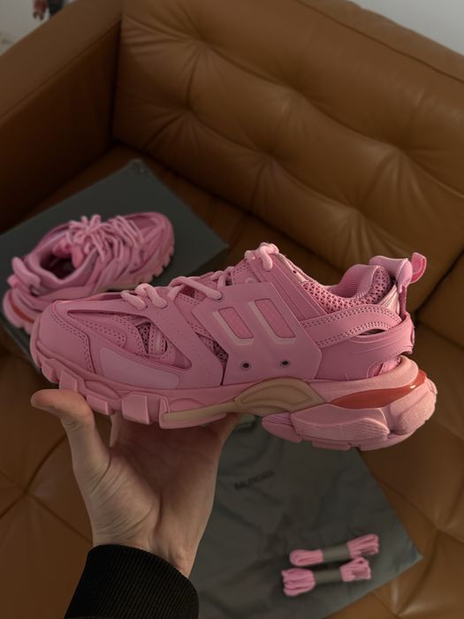 Balenciaga Track Roz