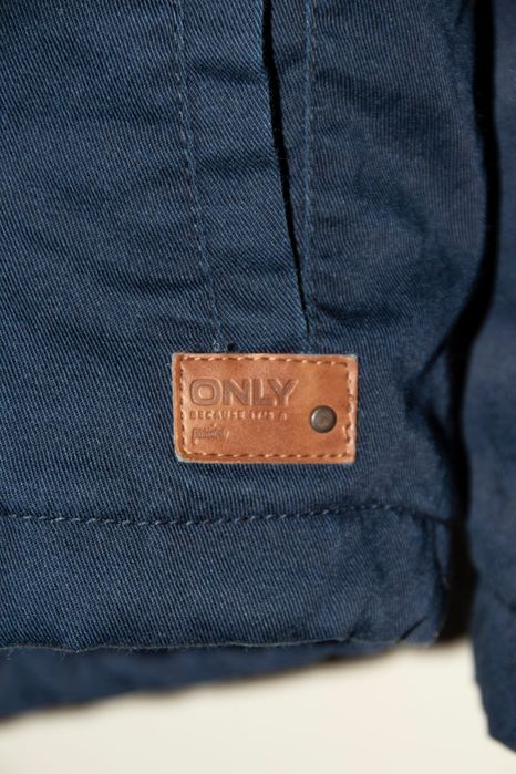 ONLY Зимно яке – синьо, размер M