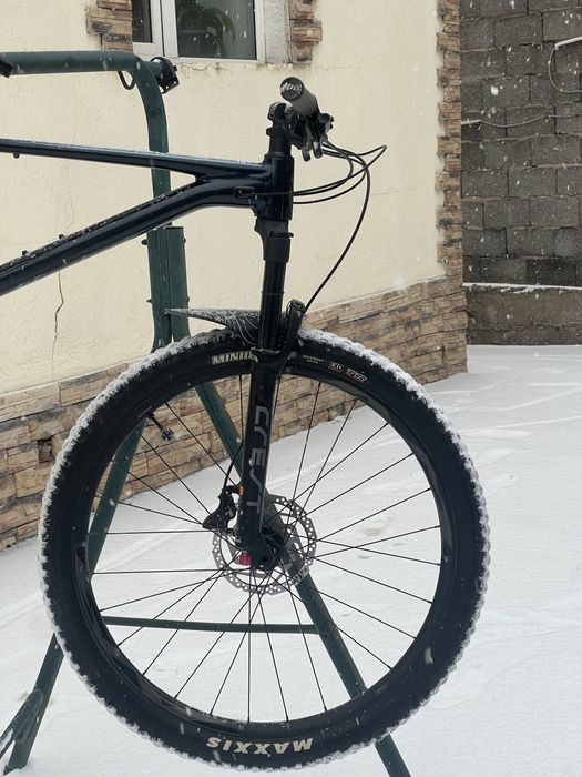 продам велосипед Giant Fathom 2023