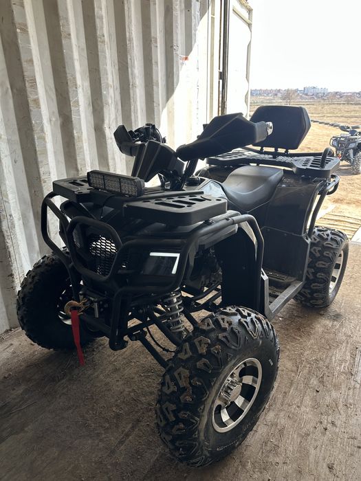 Продам новый квадроцикл 200 куб