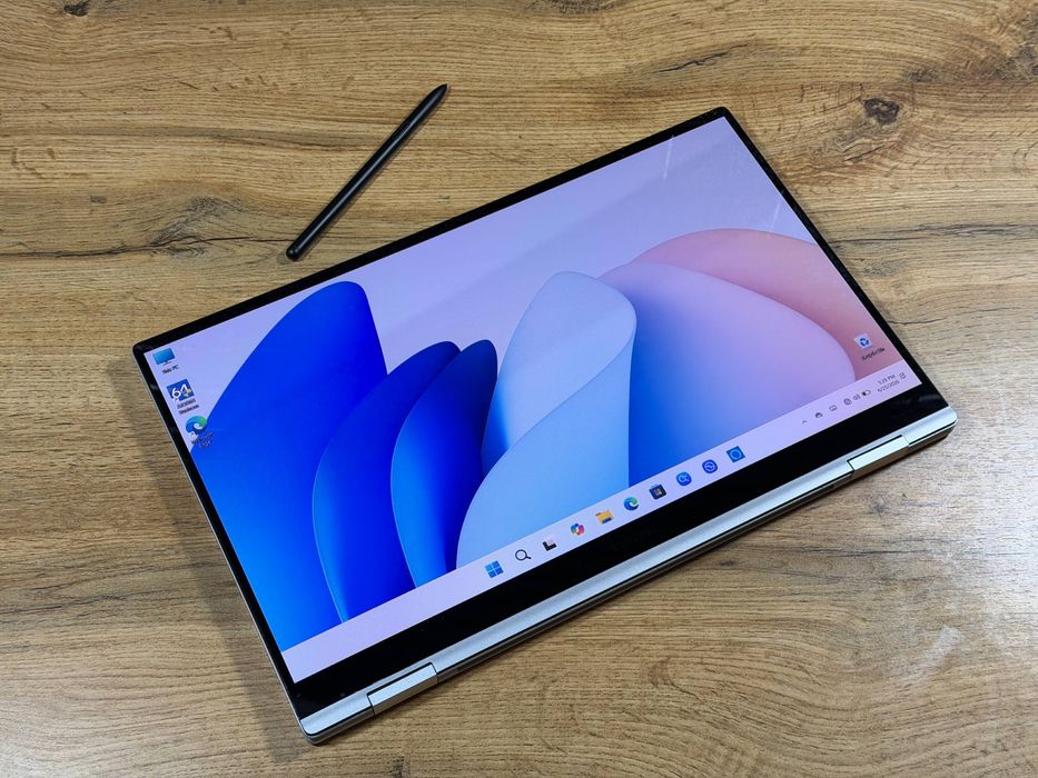 Samsung Galaxy Book 2 Pro коробка,стилус