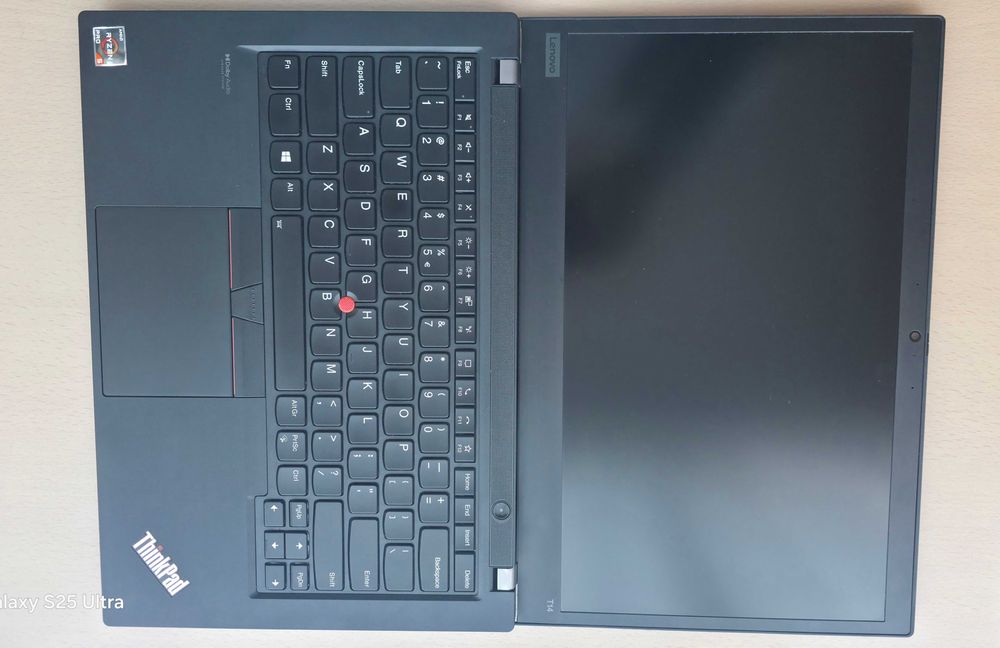 Lenovo Thinkpad T14 Gen 2 16GB Ryzen 5 Pro - SSD 512GB