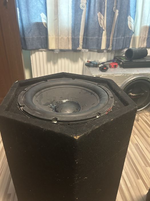 Бас Каса Blaupunkt GT01200