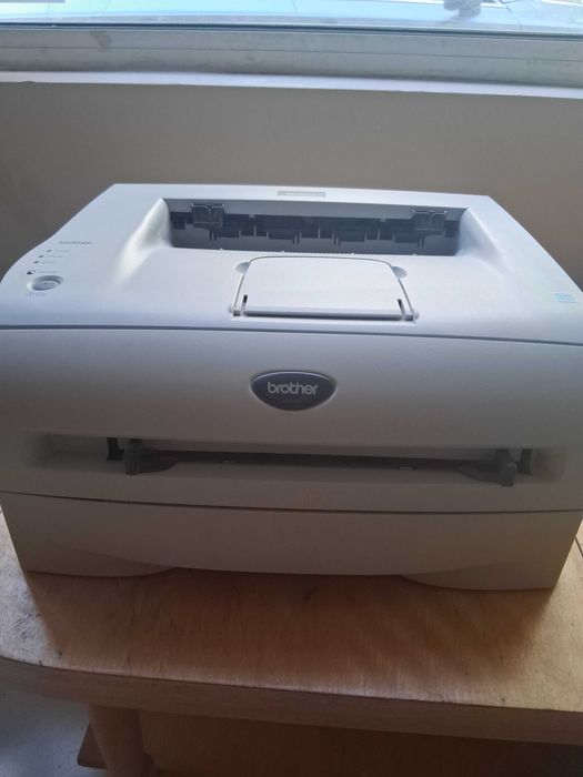 Лазерен принтер Brother HL-2035