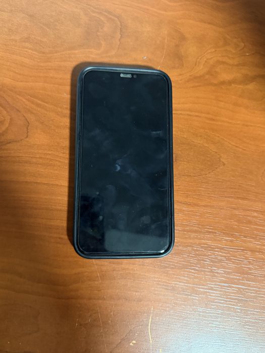 Продаю Iphone 11