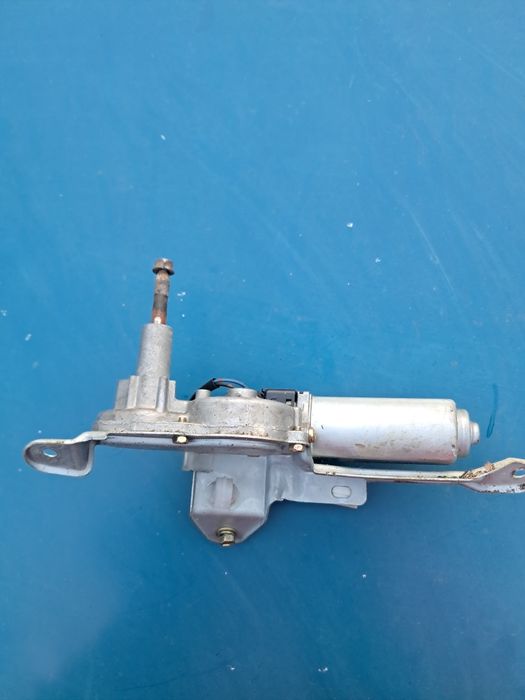 Моточе за задна чистачка за Тойота Ярис