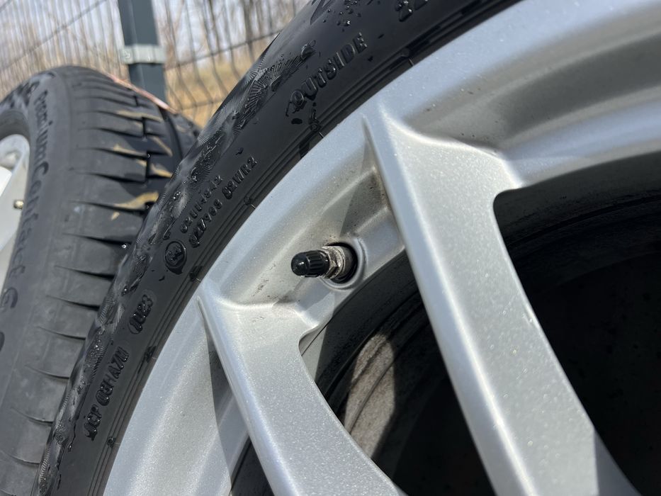 Летни Гуми с Джанти Continental Premium Contact 6 SSR - 225/55/17