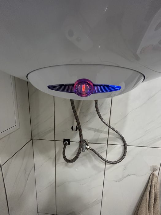 Бойлер Теси 80 л