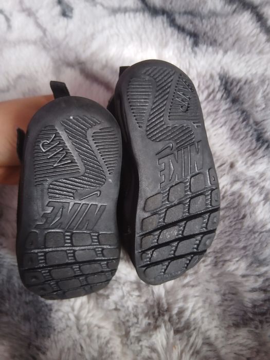 Adidași nike ,copii.