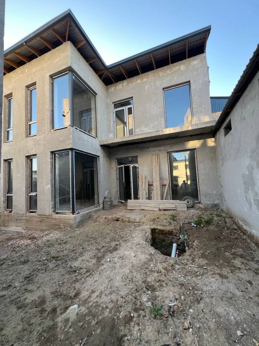 2 та Учаска сотилади