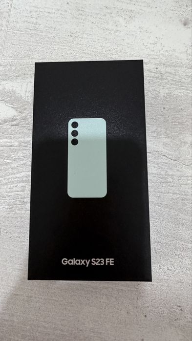 Продам Samsung S23 Fe