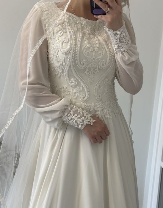 Свадебное платье