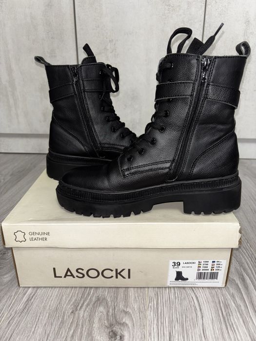 Ghete Lasocki din piele marimea 39