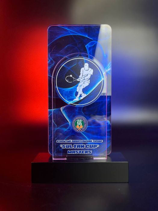 Статуэтки из акриля и оргстекла