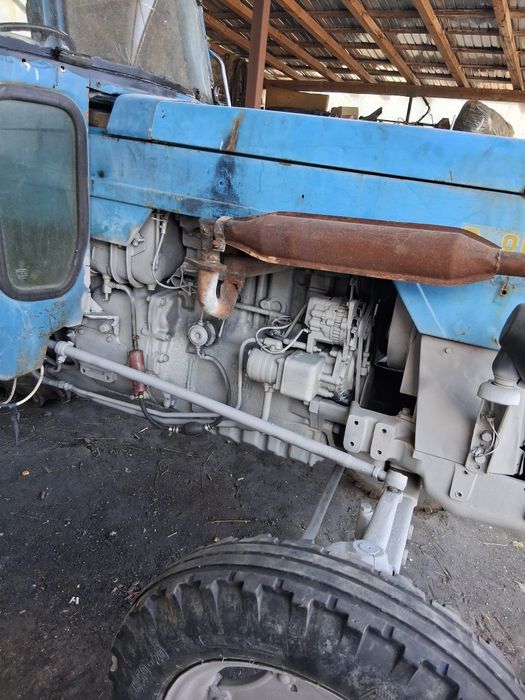 Vând tractor landini