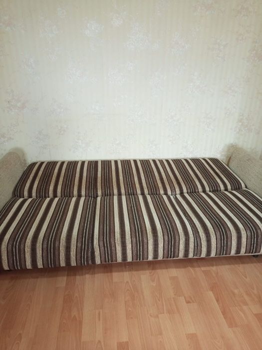 Продам диван в отличном состоянии за 40 000