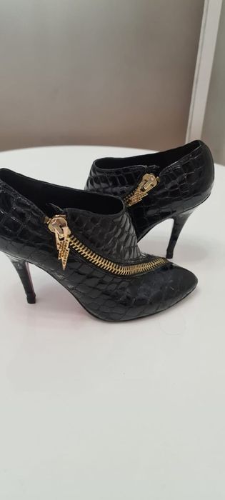 Полуботинки от Betsey Yohnson