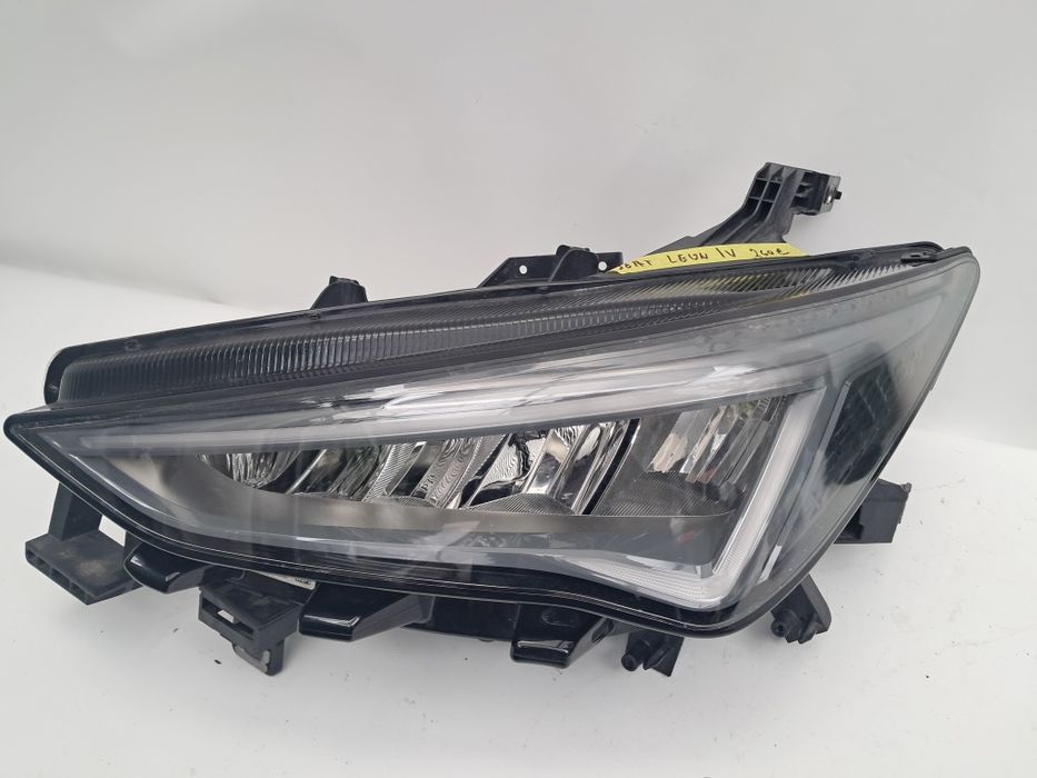 Фар Seat Leon  4  Full led 2024г