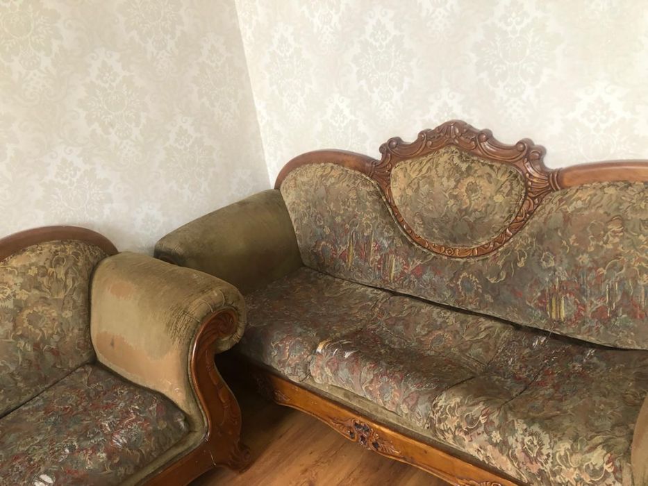 Диваны бесплатно. Самовывоз!