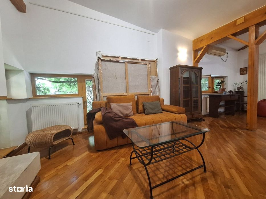 Rare Artist's Loft and Studio/ Atelier open space