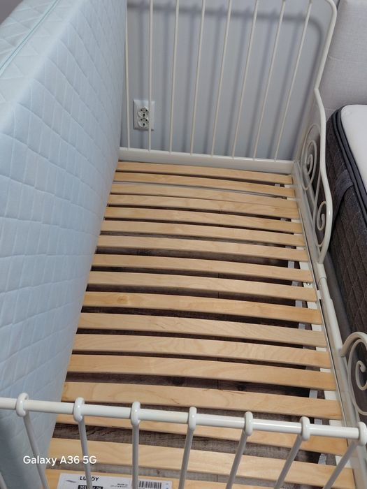 Pat copii cu saltea, Ikea, extensibil in lungime, 80x130/170/200 cm