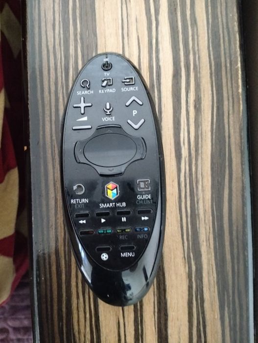 Продам телевизор смарт самсунг