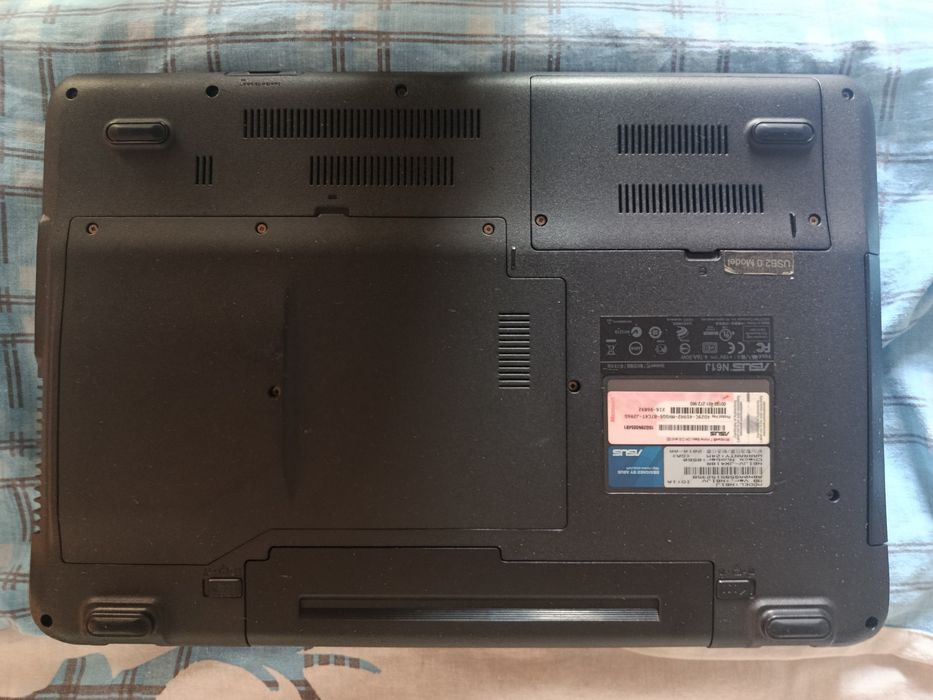 Ноутбук Asus n61j